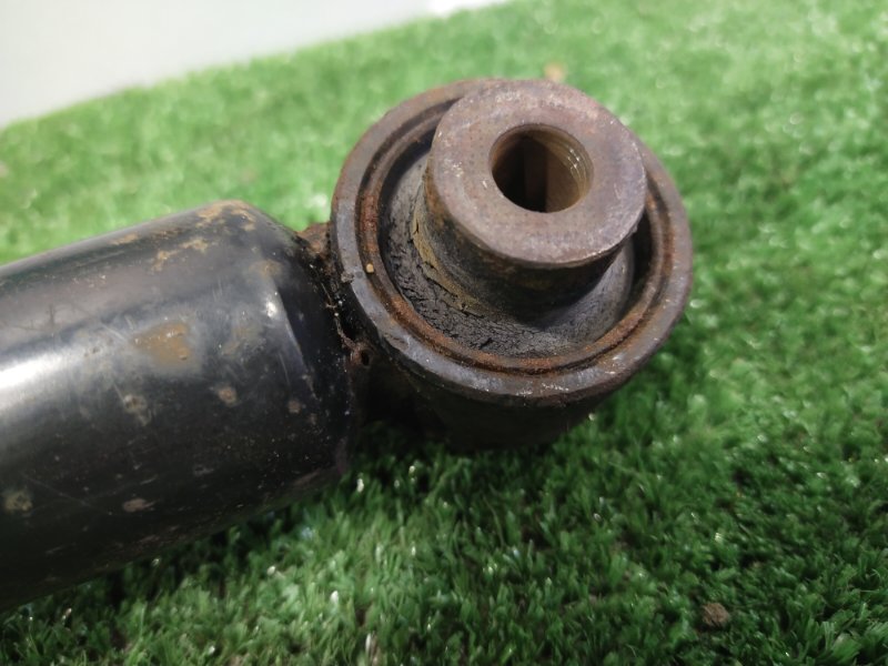 Амортизатор, 500 рублей, Красноярск