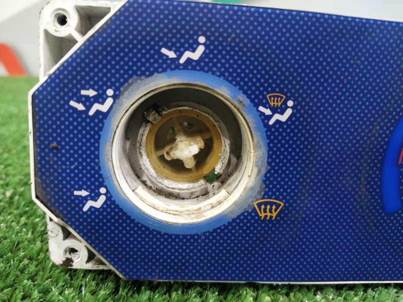 Блок управления климат-контролем, 2000 рублей, Красноярск