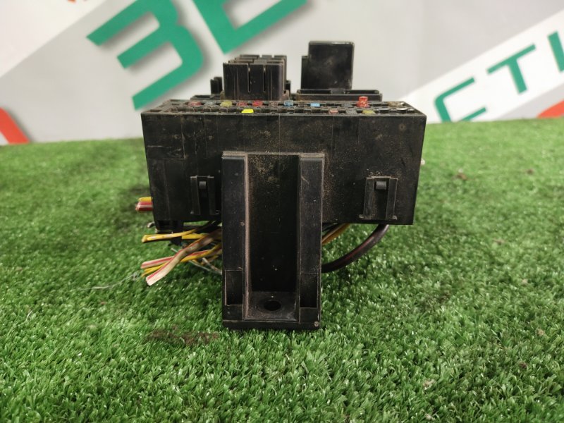 Блок предохранителей салонный, 1000 рублей, Красноярск