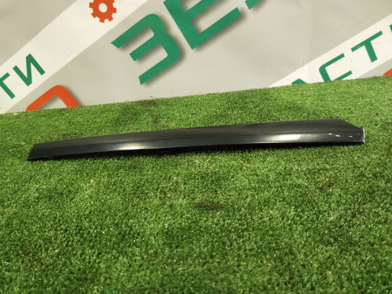 Молдинг стекла, 1000 рублей, Красноярск