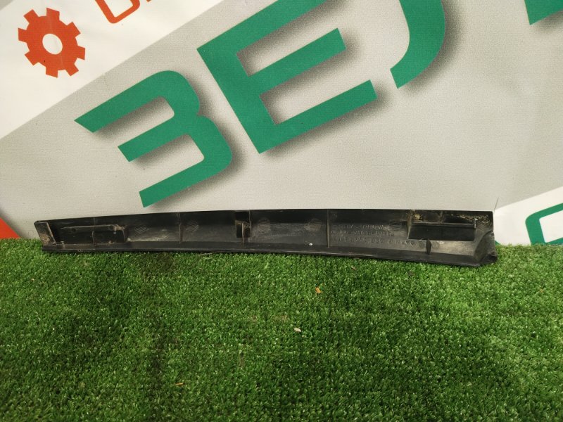 Молдинг стекла, 1000 рублей, Красноярск