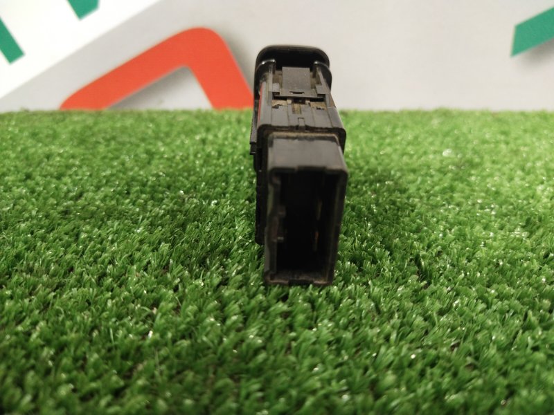 Кнопка обогрева заднего стекла, 300 рублей, Красноярск