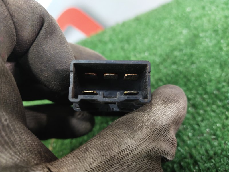 Кнопка обогрева заднего стекла, 300 рублей, Красноярск