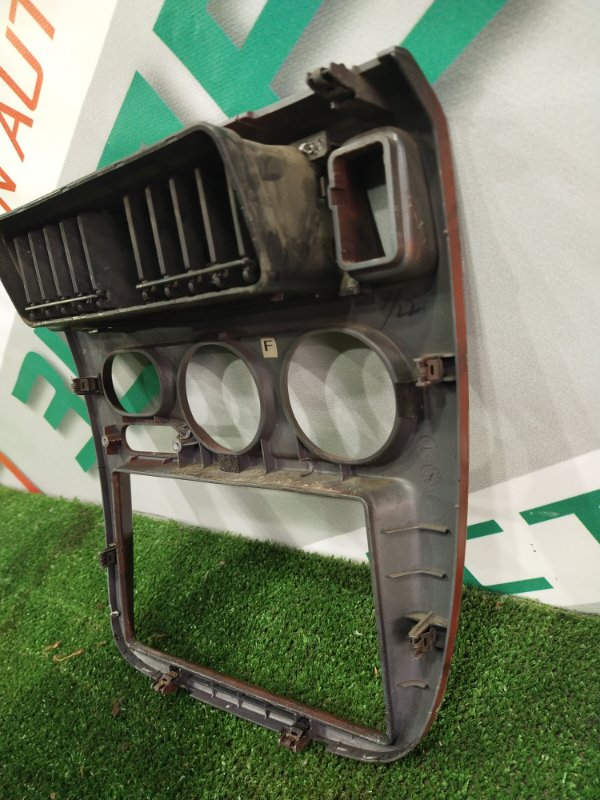 Рамка магнитолы, 1000 рублей, Красноярск