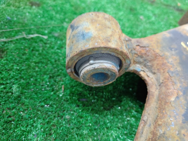 Рычаг подвески нижний, 1300 рублей, Красноярск