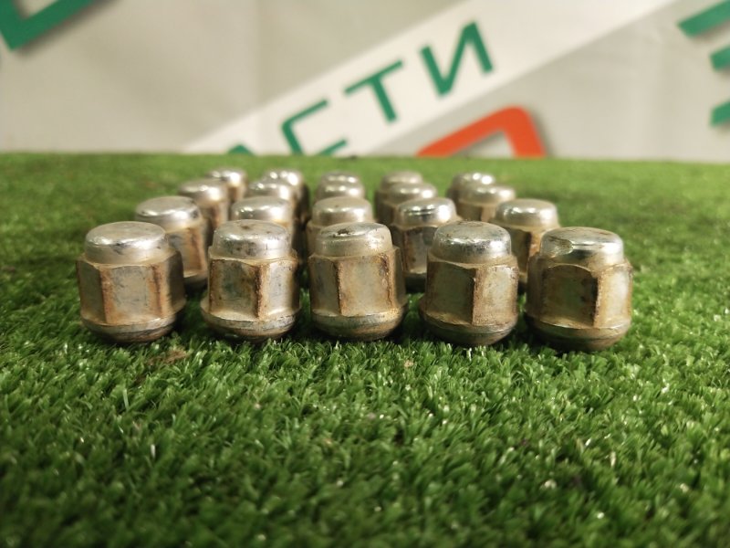 Гайка колесная, 800 рублей, Красноярск