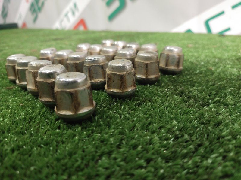 Гайка колесная, 800 рублей, Красноярск