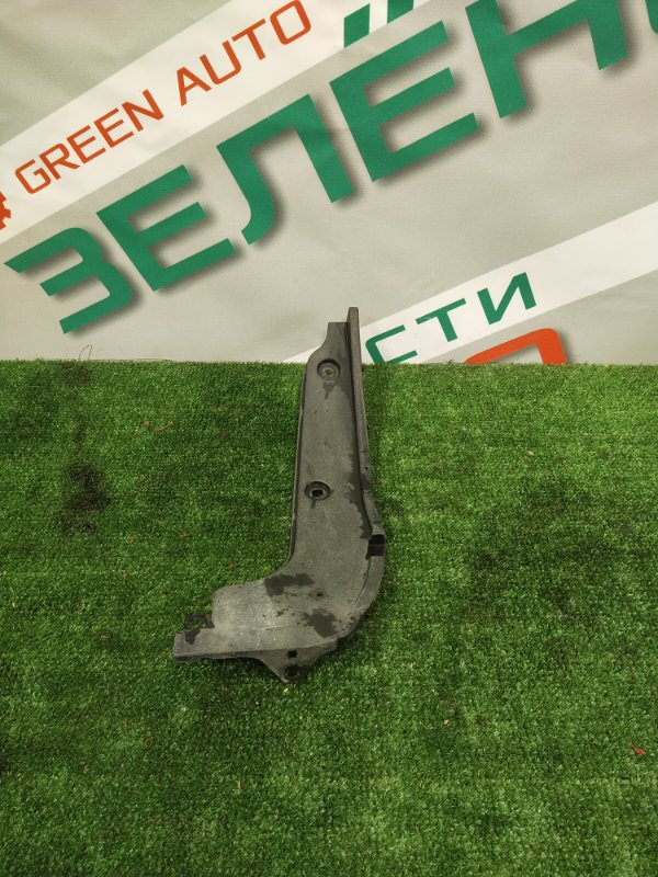 Подкрылок, 400 рублей, Красноярск