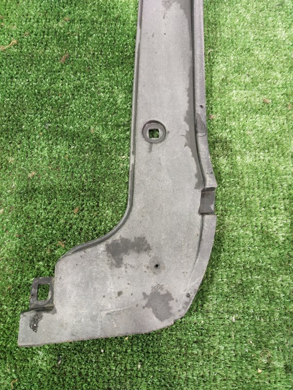 Подкрылок, 400 рублей, Красноярск