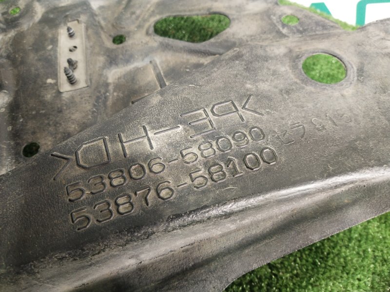 Подкрылок, 6500 рублей, Красноярск