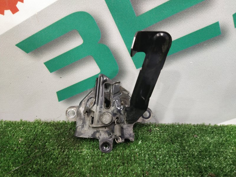 Замок капота, 3000 рублей, Красноярск