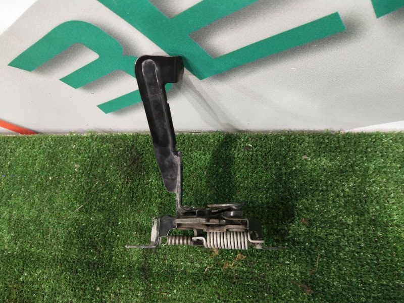 Замок капота, 3000 рублей, Красноярск