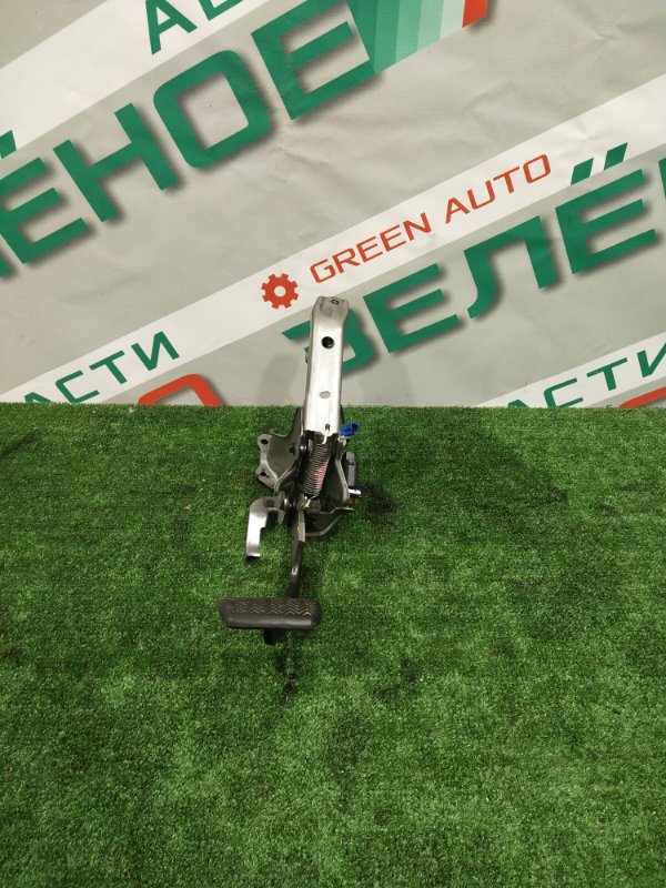 Педаль тормоза, 1500 рублей, Красноярск