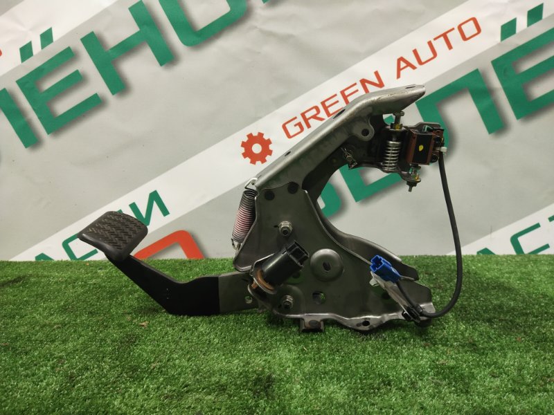 Педаль тормоза, 1500 рублей, Красноярск