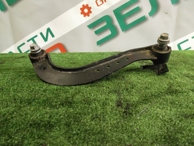 Рычаг подвески верхний, 2500 рублей, Красноярск