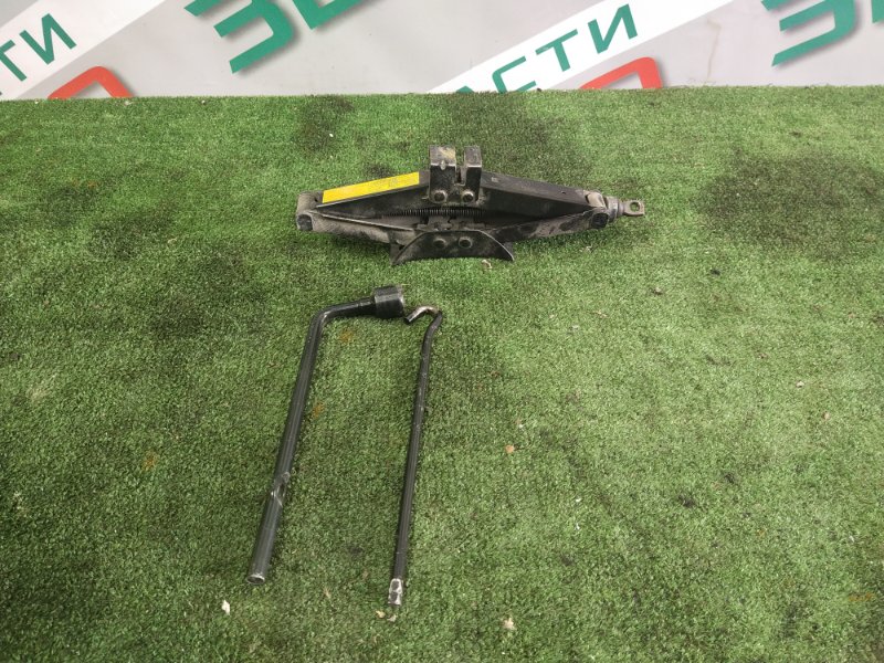 Домкрат, 1500 рублей, Красноярск