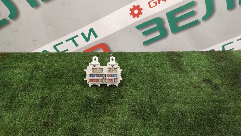 Блок предохранителей салонный, 500 рублей, Красноярск