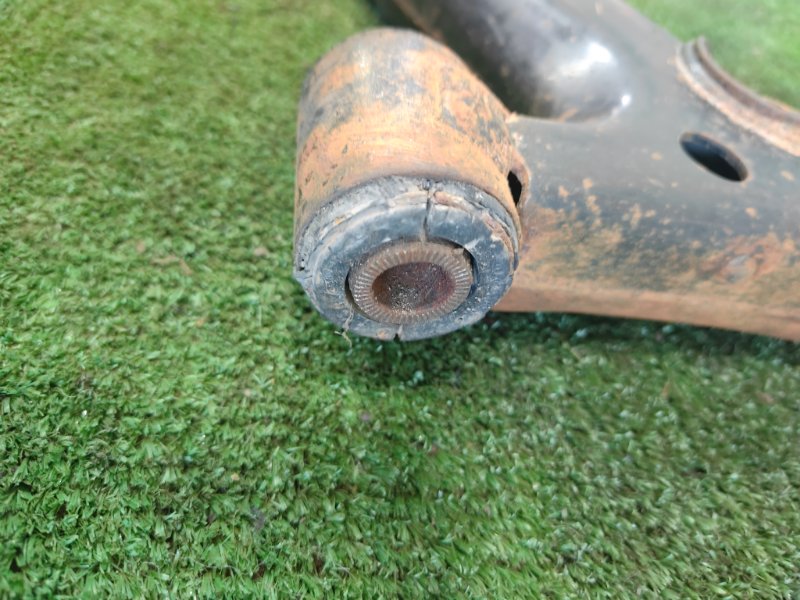 Рычаг подвески нижний, 300 рублей, Красноярск