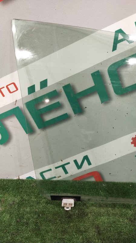 Стекло боковое, 700 рублей, Красноярск