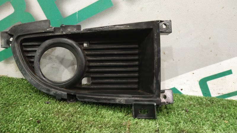 Накладка противотуманной фары, 1000 рублей, Красноярск