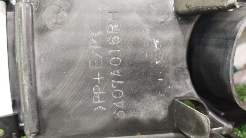 Накладка противотуманной фары, 1000 рублей, Красноярск