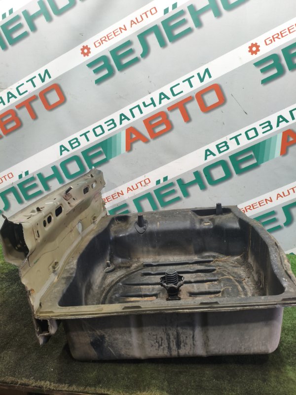 Задняя панель кузова, 10000 рублей, Красноярск