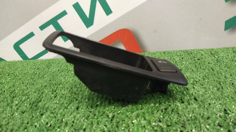 Блок управления зеркалами, 500 рублей, Красноярск