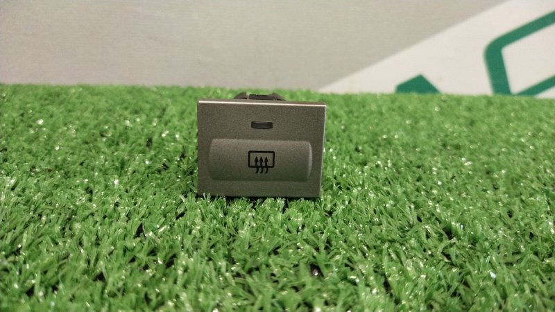 Кнопка обогрева заднего стекла, 500 рублей, Красноярск