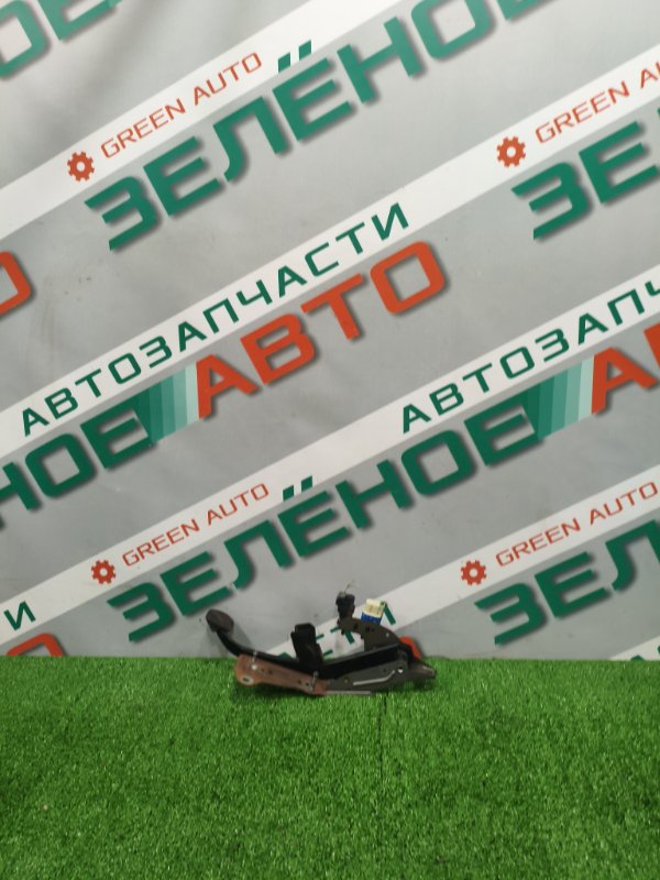 Педаль тормоза, 500 рублей, Красноярск