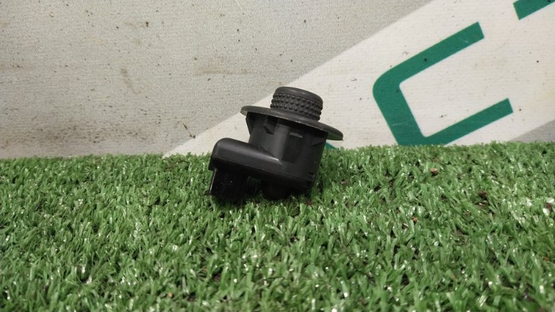 Блок управления зеркалами, 500 рублей, Красноярск