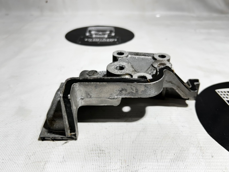 Кронштейн натяжного ролика, 1100 рублей, Красноярск