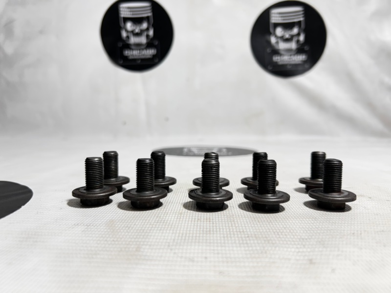 Болт маховика, 100 рублей, Красноярск