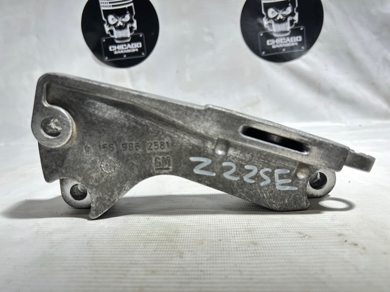 Кронштейн двигателя, 700 рублей, Красноярск