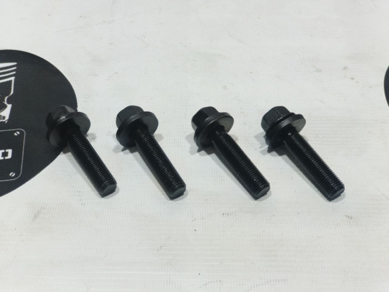 Болт шестерни распредвала, 200 рублей, Красноярск