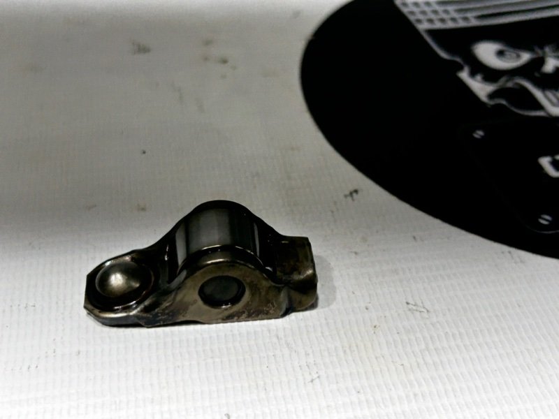 Коромысло клапана, 100 рублей, Красноярск