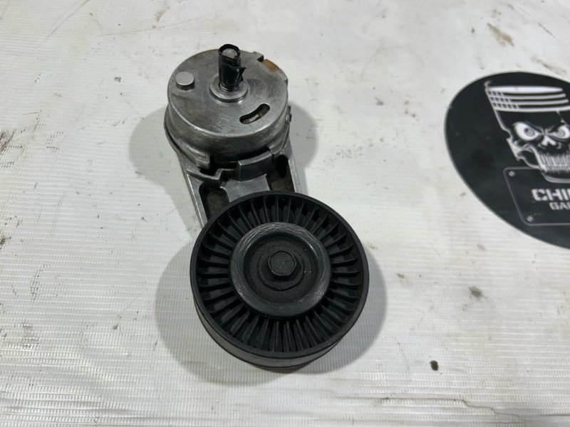 Ролик натяжной навесного оборудования, 1100 рублей, Красноярск