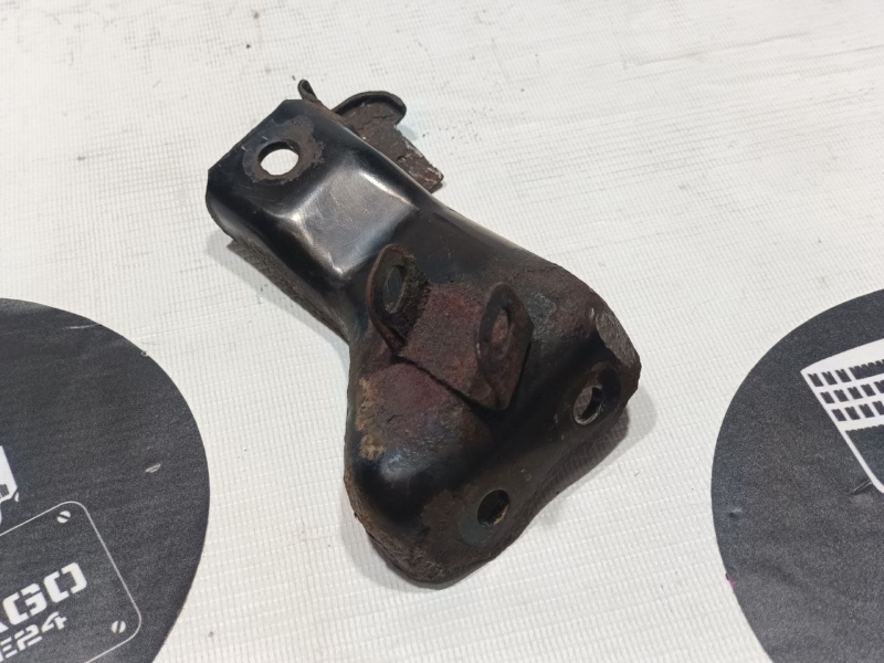 Кронштейн впускного коллектора, 600 рублей, Красноярск