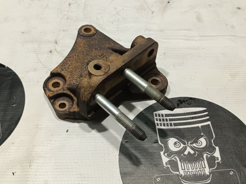 Кронштейн опоры двигателя, 500 рублей, Красноярск