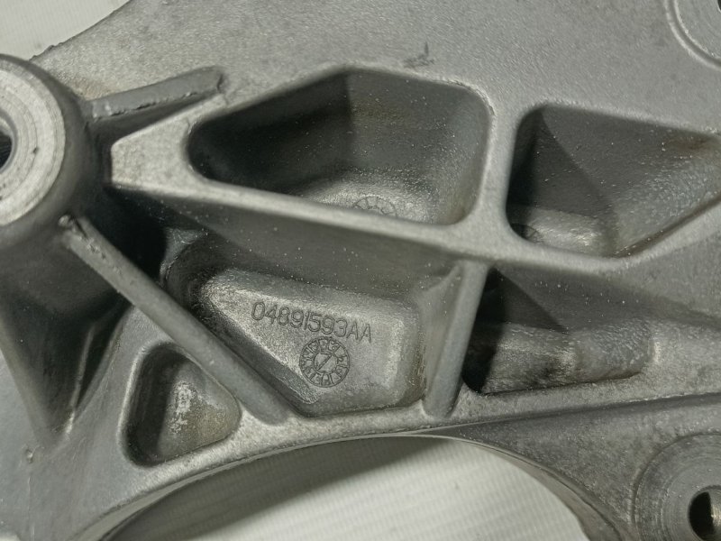 Кронштейн гидроусилителя руля, 1700 рублей, Красноярск