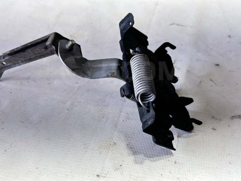 Замок капота, 800 рублей, Красноярск