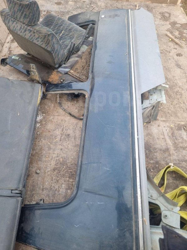 Крыло правое. Боковая часть кузова, 6000 рублей, Красноярск