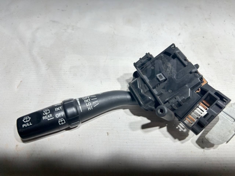 Подрулевой переключатель дворников, 500 рублей, Красноярск