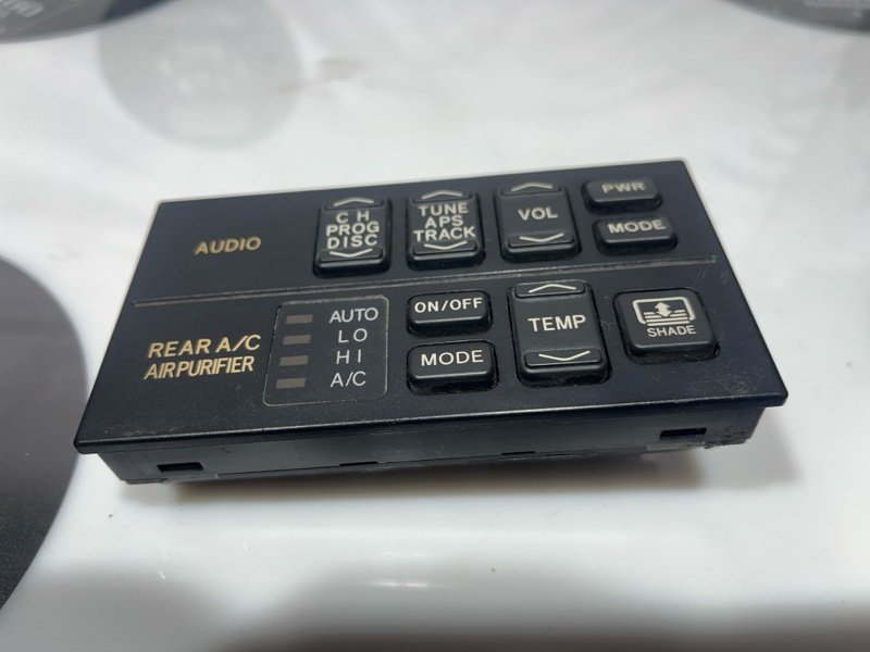 Блок управления климат-контролем, 2600 рублей, Красноярск