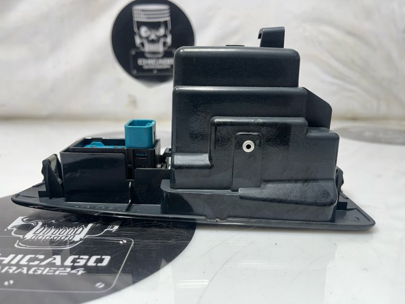 Кнопка стеклоподъемника, 3300 рублей, Красноярск