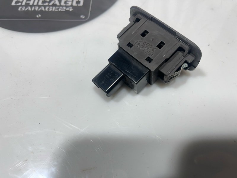 Кнопка открывания багажника, 1100 рублей, Красноярск