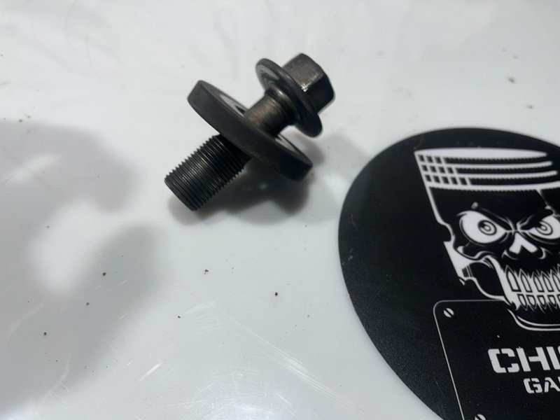 Болт шкива коленвала, 300 рублей, Красноярск