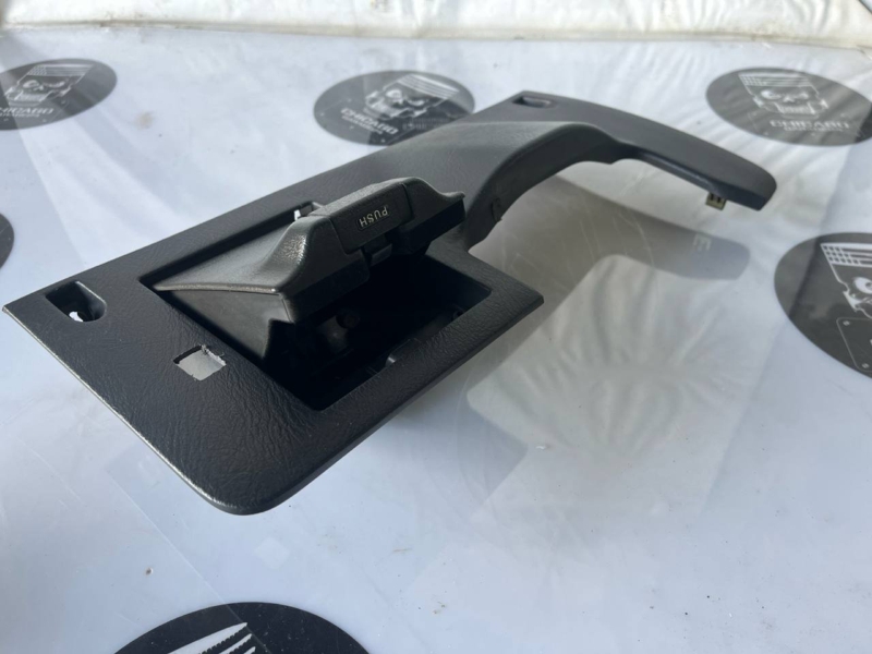 Консоль под рулевой колонкой, 900 рублей, Красноярск