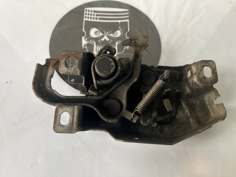 Замок капота, 400 рублей, Красноярск