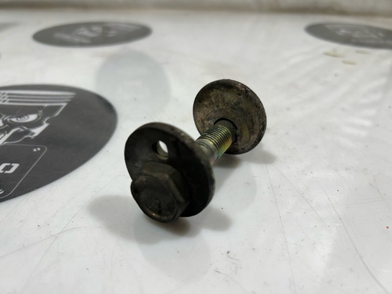 Болт развальный, 600 рублей, Красноярск