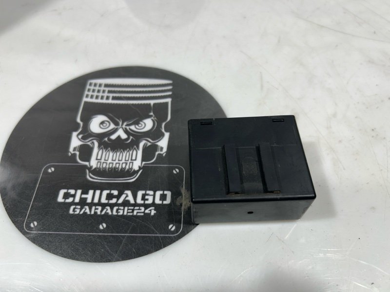 Блок управления зеркалами, 500 рублей, Красноярск